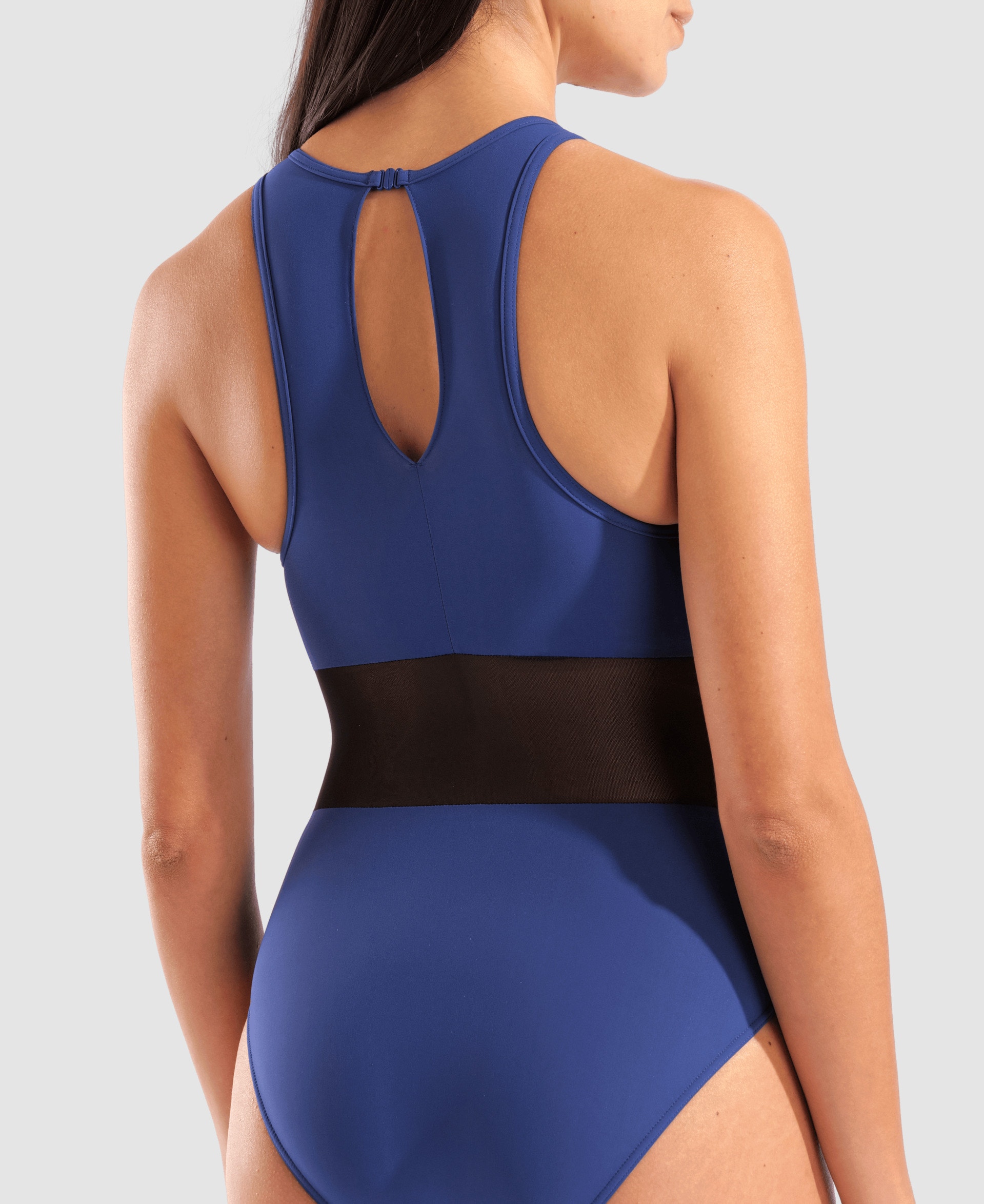 006658-700-women-s-arena-mesh-panels-swimsuit-vent-back-005.b6138efe